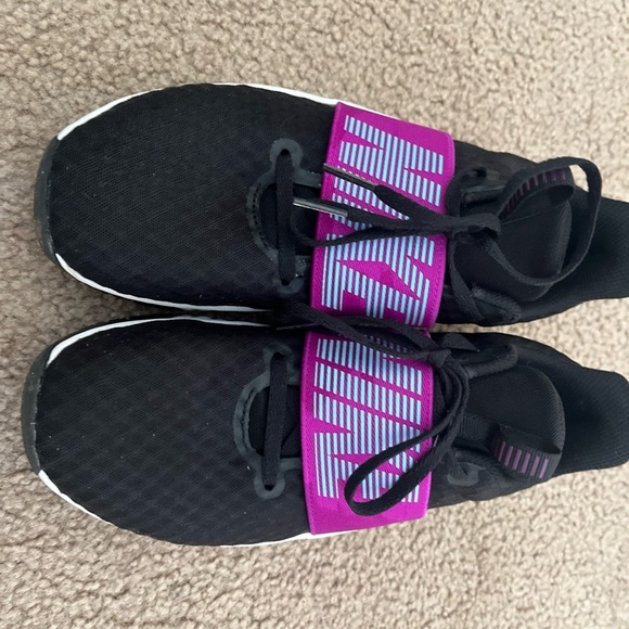 Nike Renew in season TR 9 women’s training shoes size 7.5 - Picture 2 of 11
